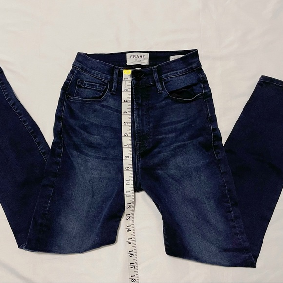 ✨Host Pick✨FRAME Ali High Rise Skinny Cigarette Jeans - Picture 10 of 14